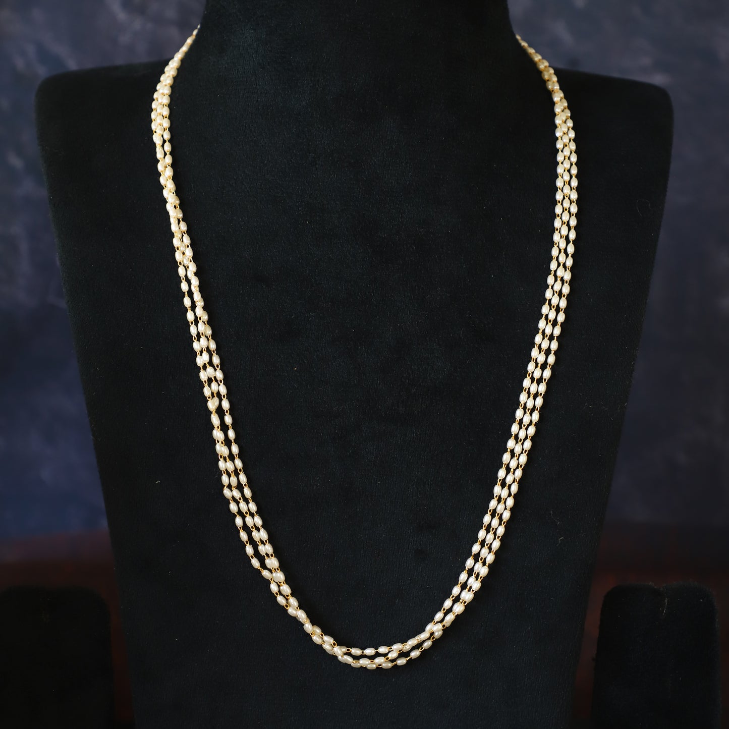 THREE LAYER PEARL CHAIN