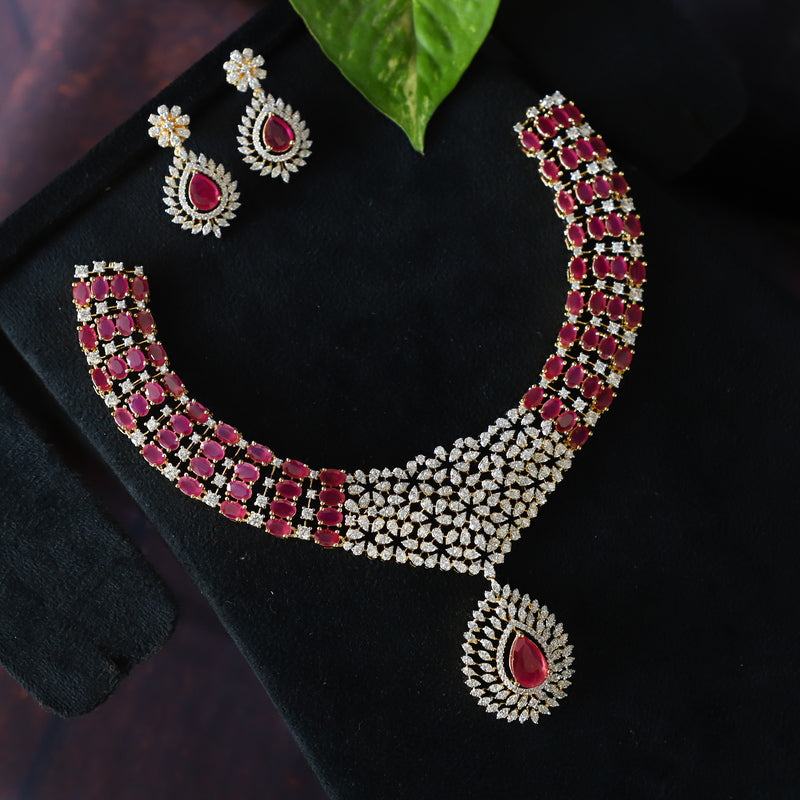 RUBI NECKPIECE