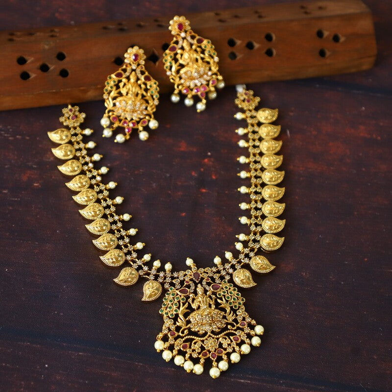 MAANJA CHAIN