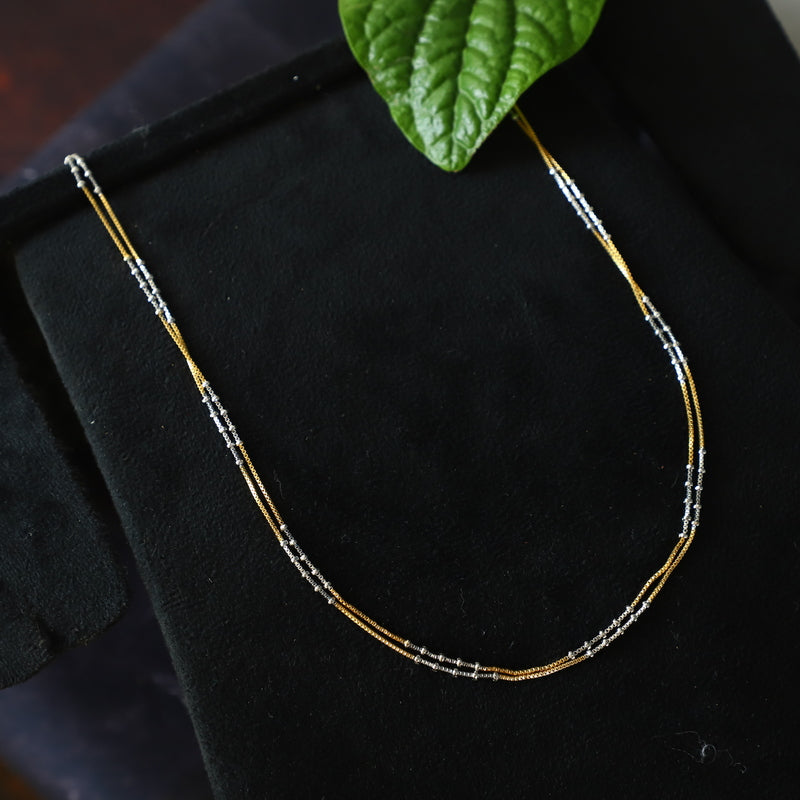 POPPY CHAIN