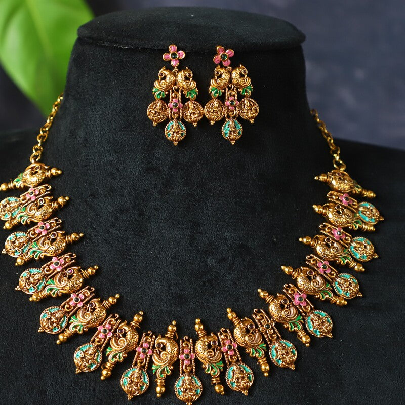 MEENA NECKPIECE