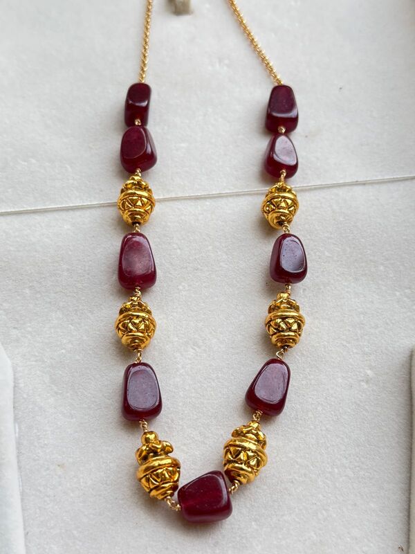 Big emerald design bead chain