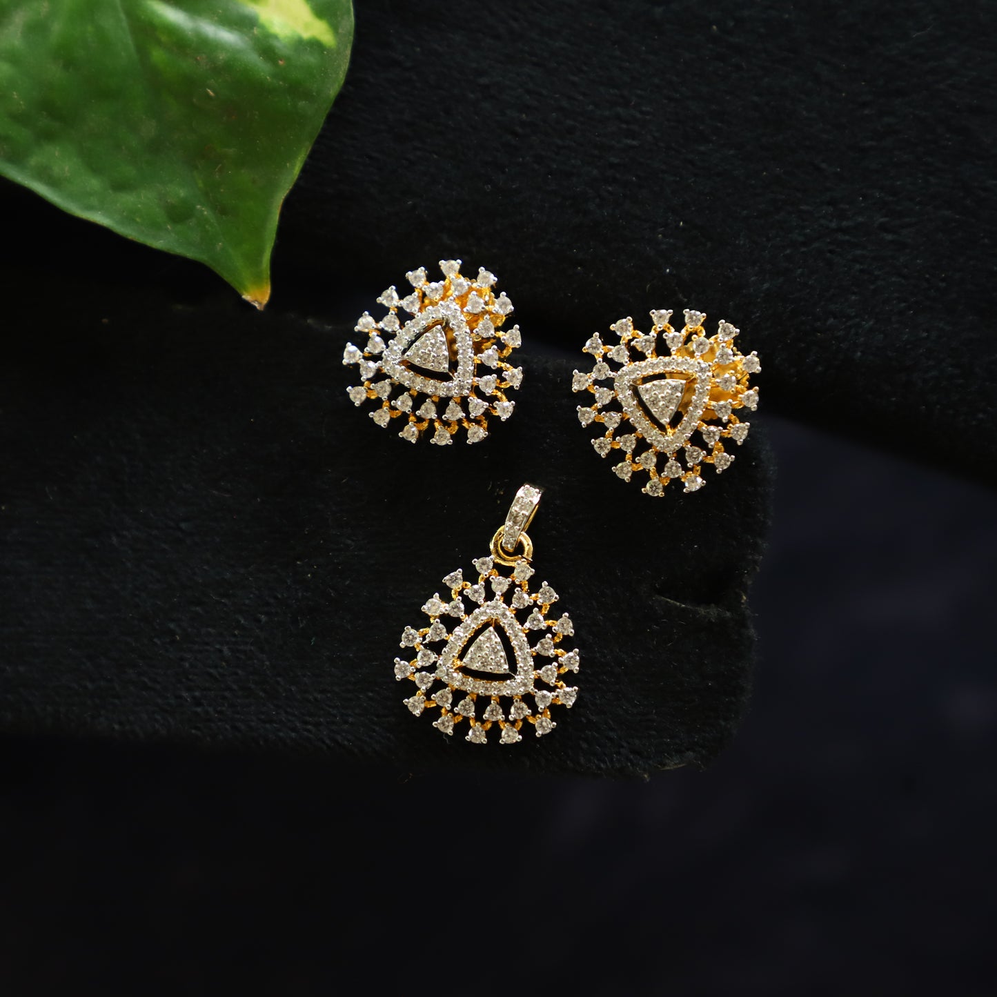 FENUGREEK PENDANT SET