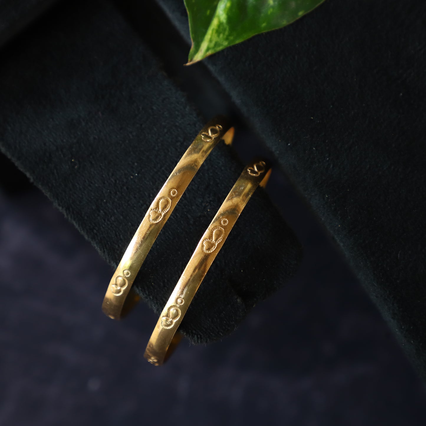 GINKGONUT BANGLE