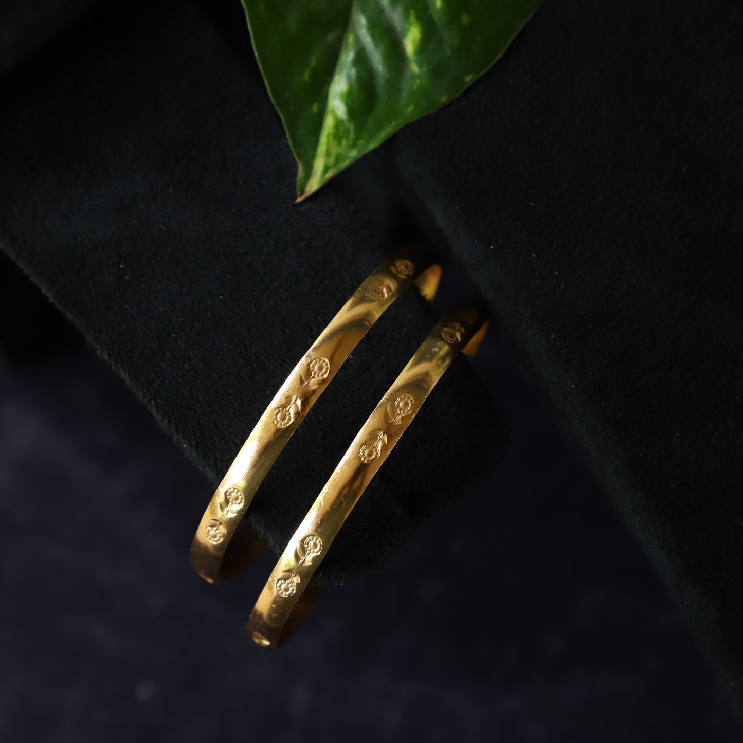 SUNFLOWER BANGLE
