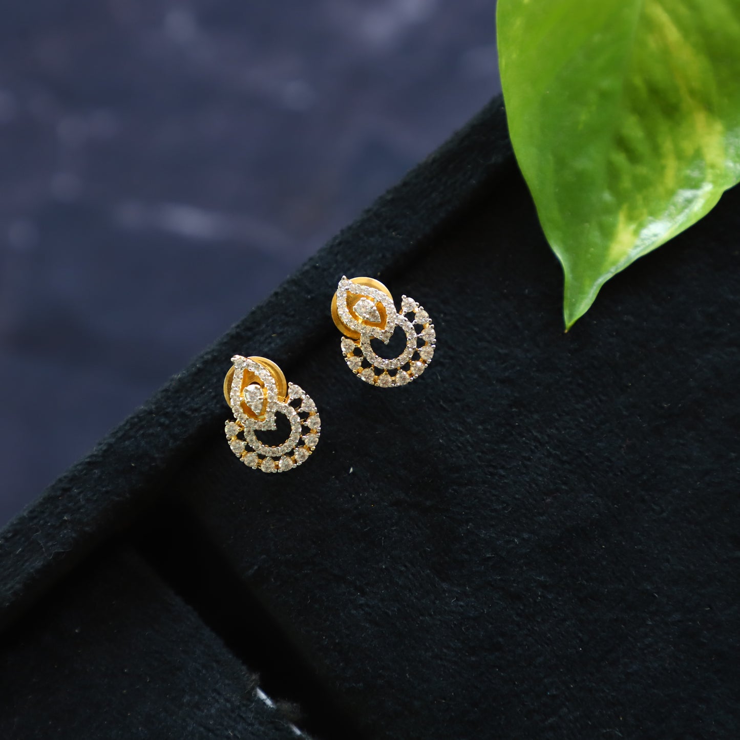 JAVA EARRING