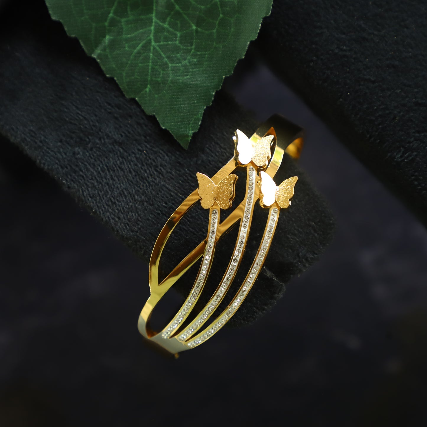 OVIYA BRACELET