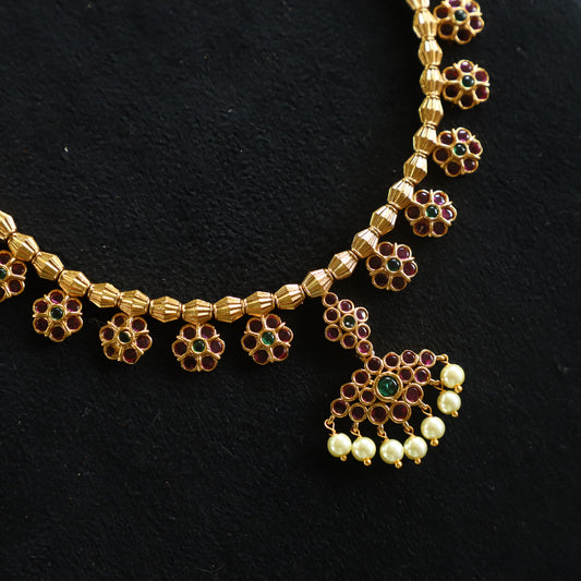 ISHU NECKPIECE