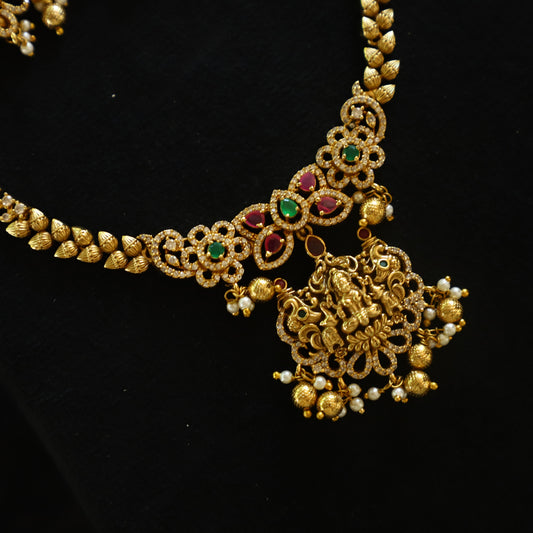 SENSATION NECKPIECE