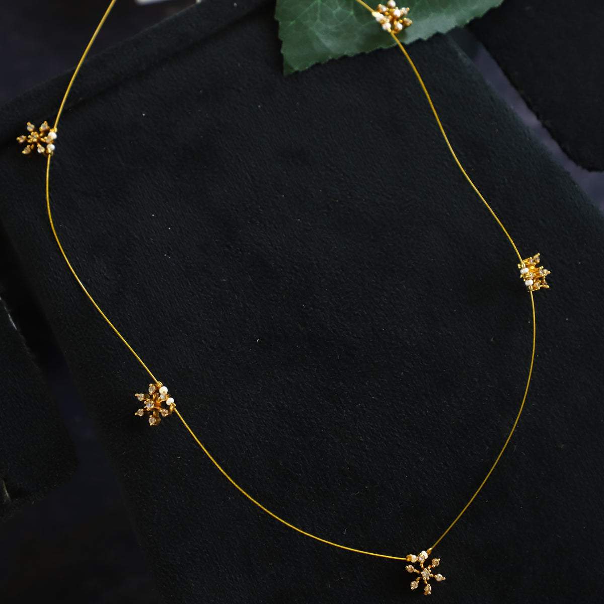 STAR INVISIBLE CHAIN