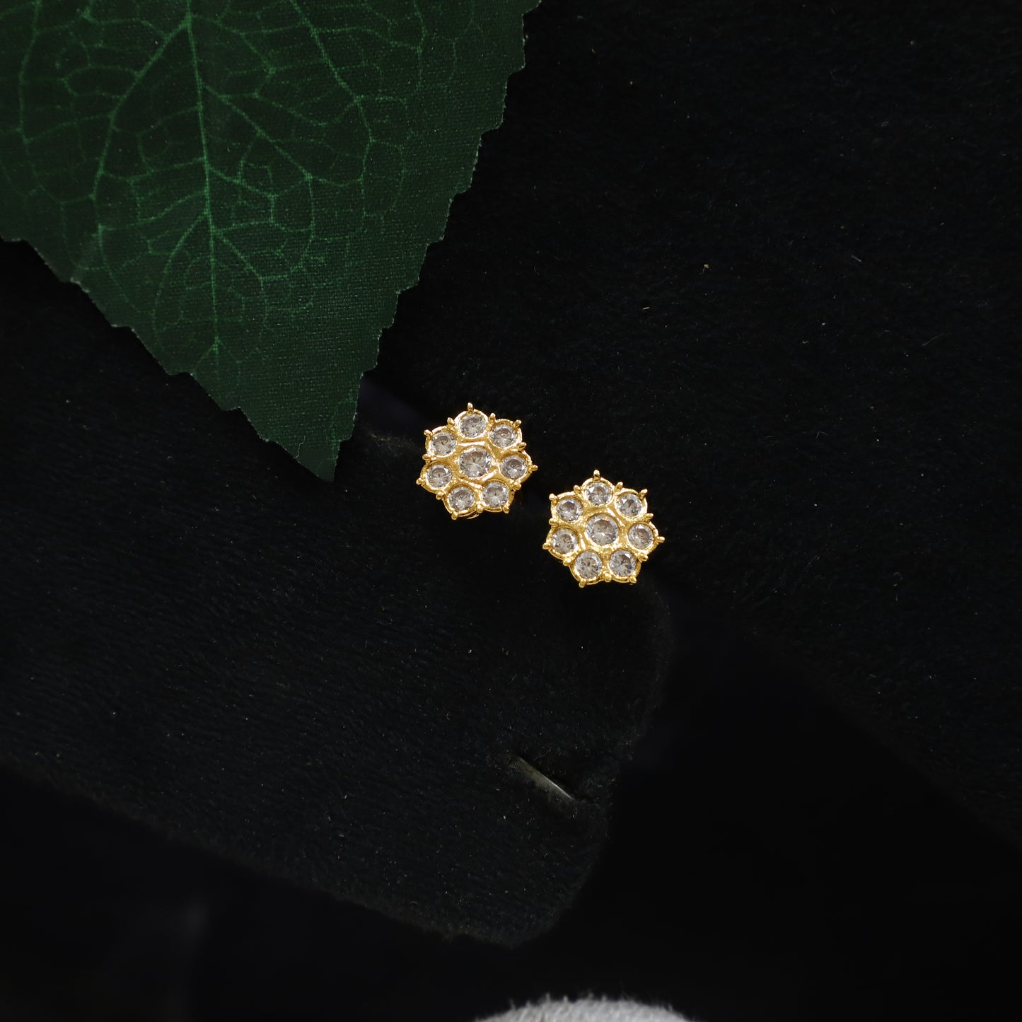 GLEN EARRING