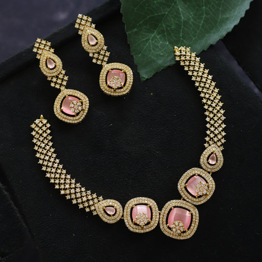 IAN NECKPIECE