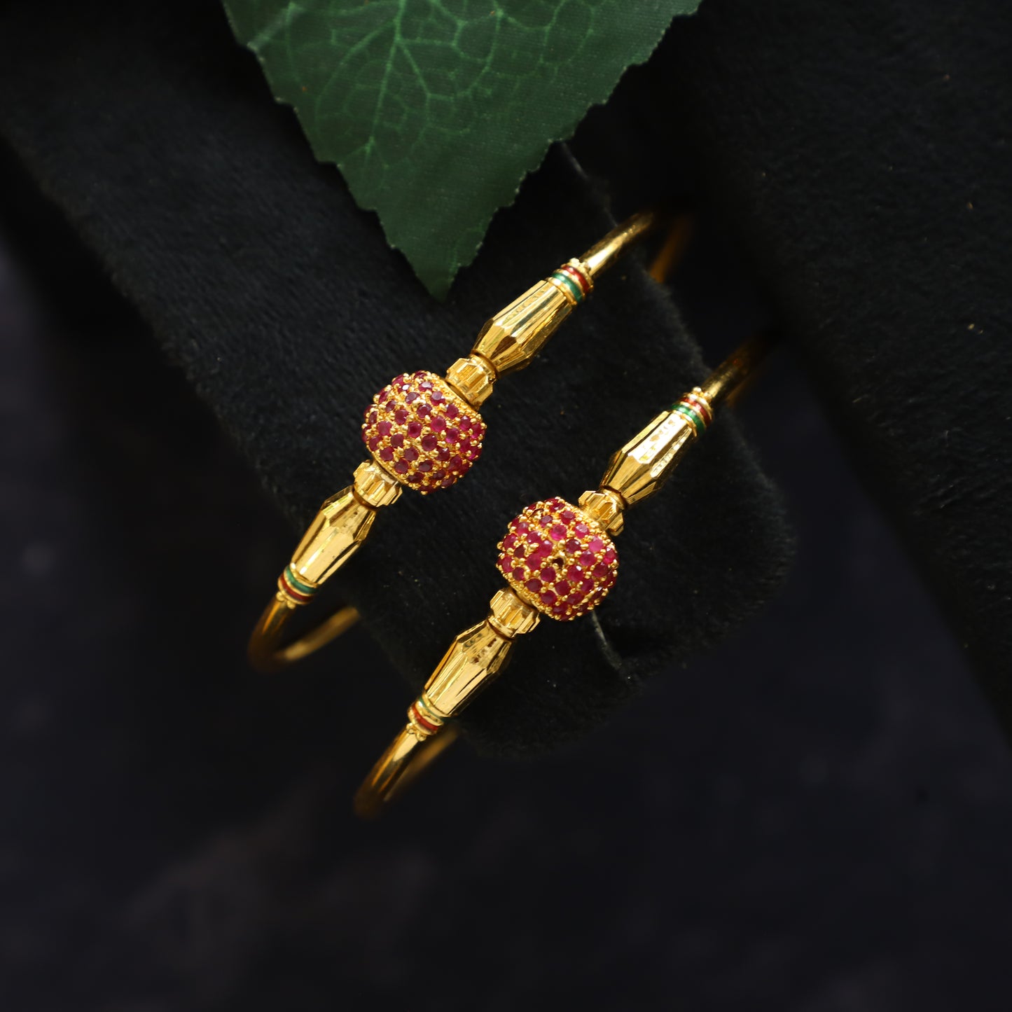 ROCKET BANGLE