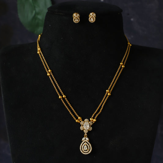 KEVIN NECKPIECE
