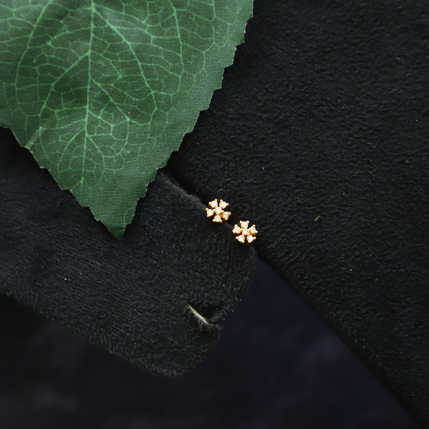 MOLLY EARRING