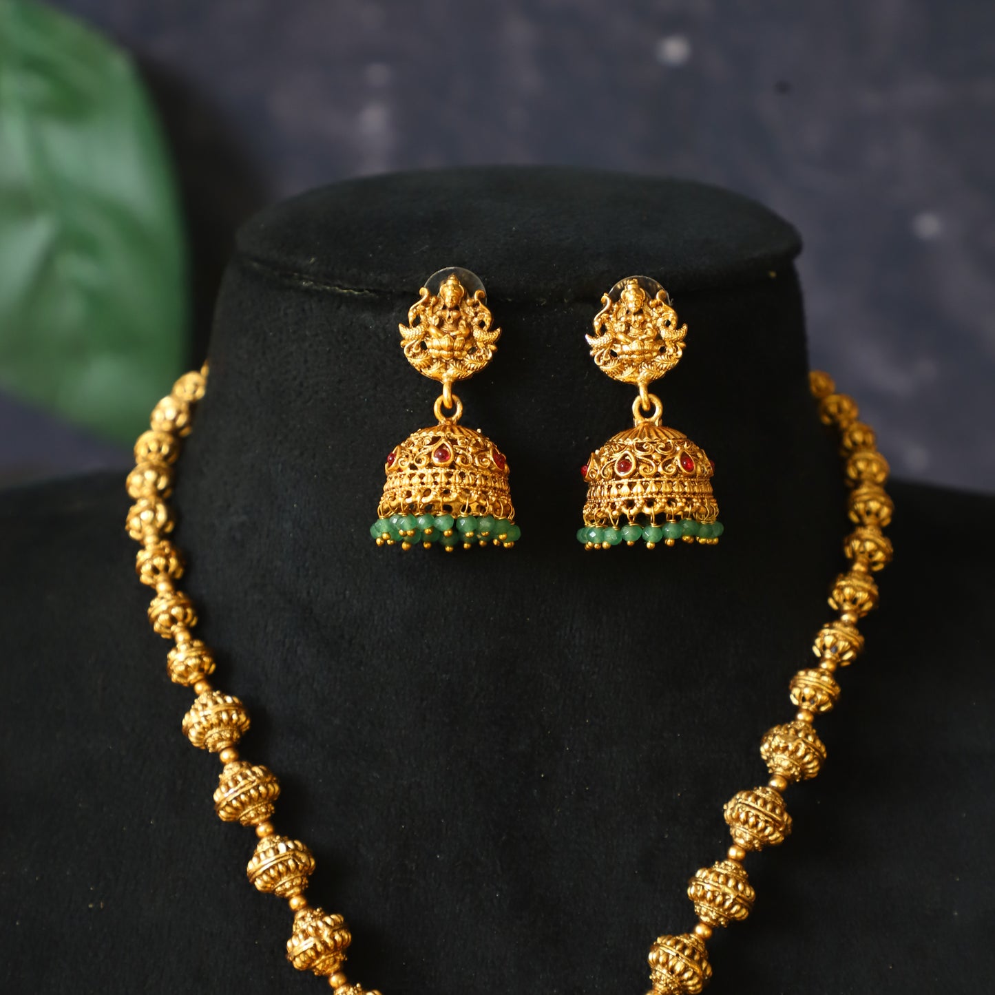 LAXI NALLIKA CHAIN