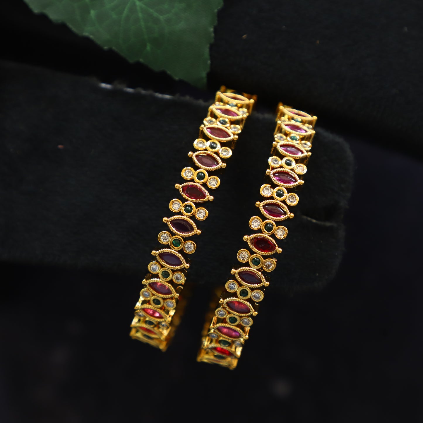 ISARA BANGLE