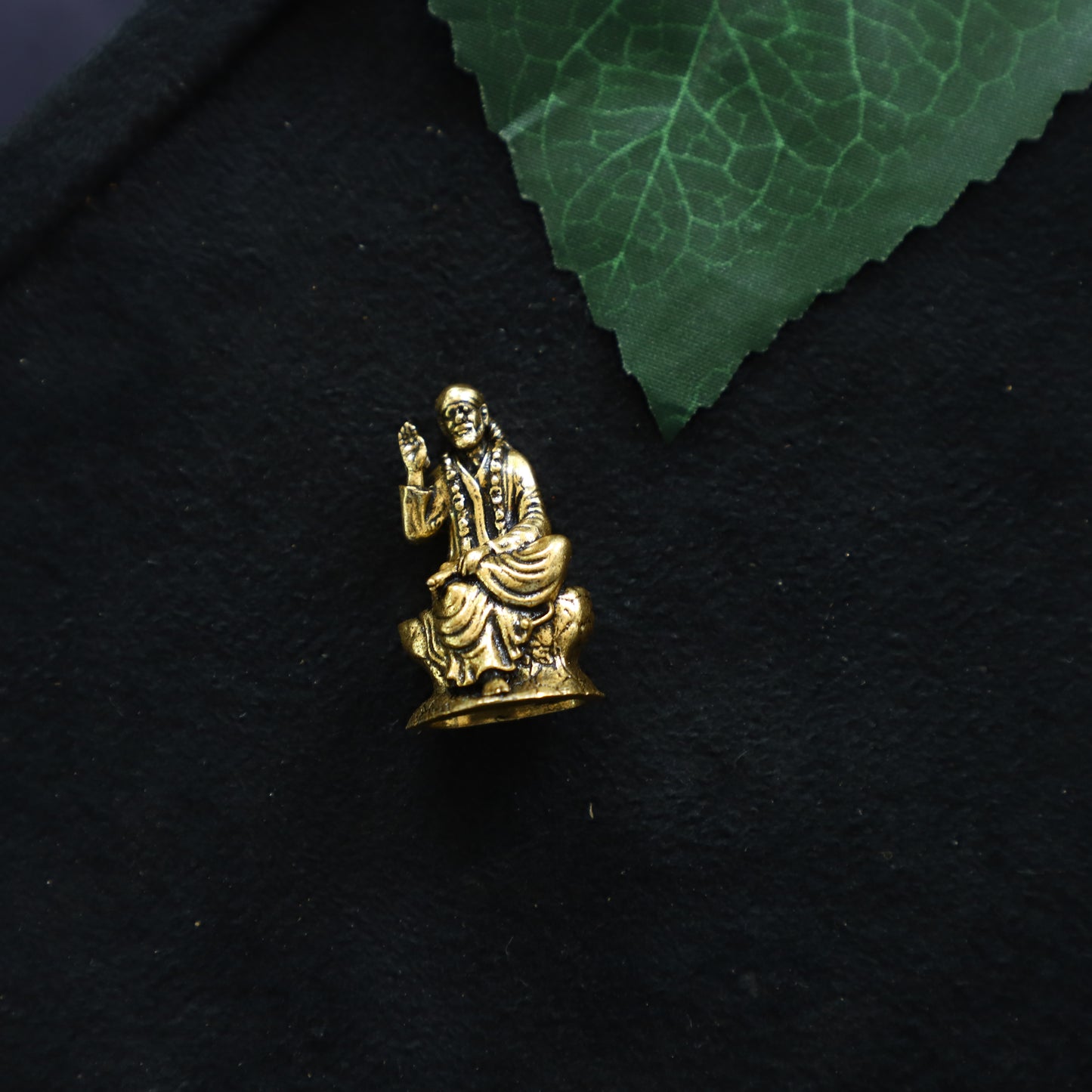 SAIBABA STATUE