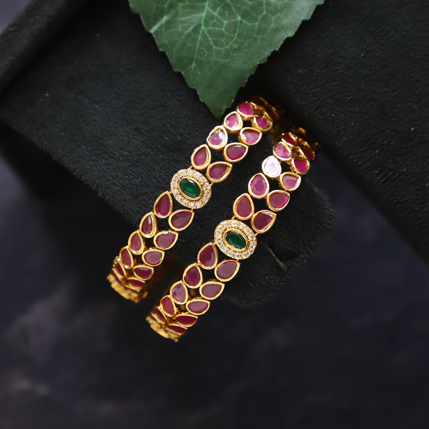 RUBI STONE BANGLES