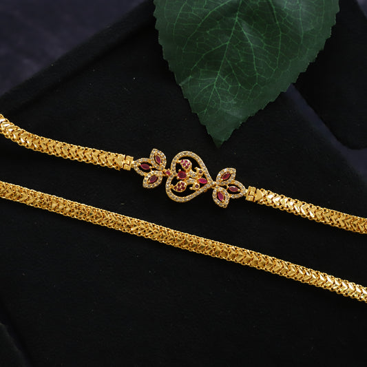 LINDA CHAIN