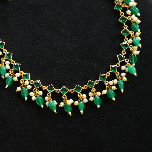 KUNDAN NECKPIECE