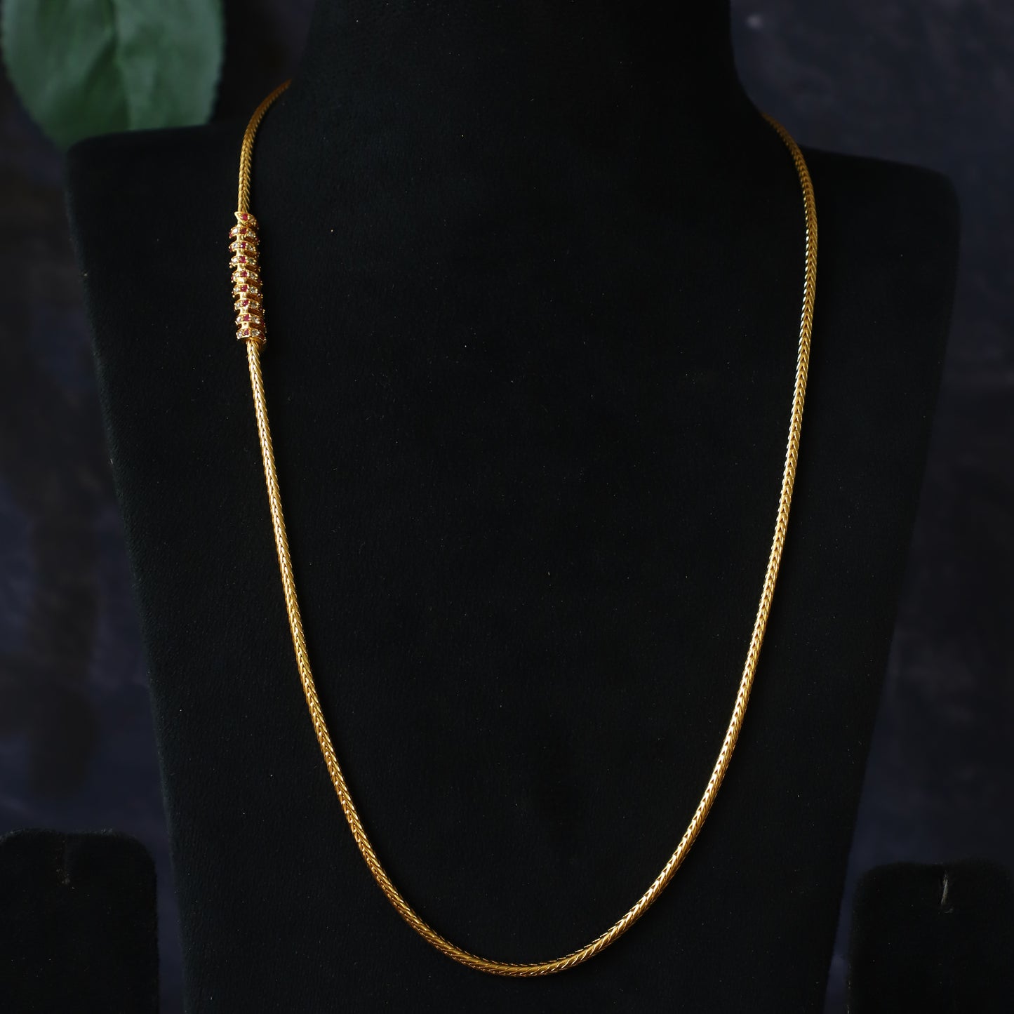 FINN CHAIN