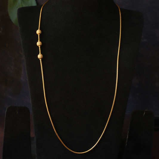 RILEY CHAIN