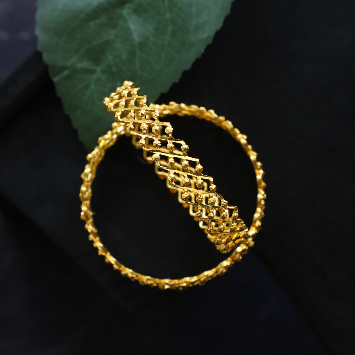 'ZIG ZAG' BANGLES