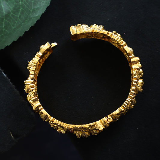 BHARGAVI BANGLES