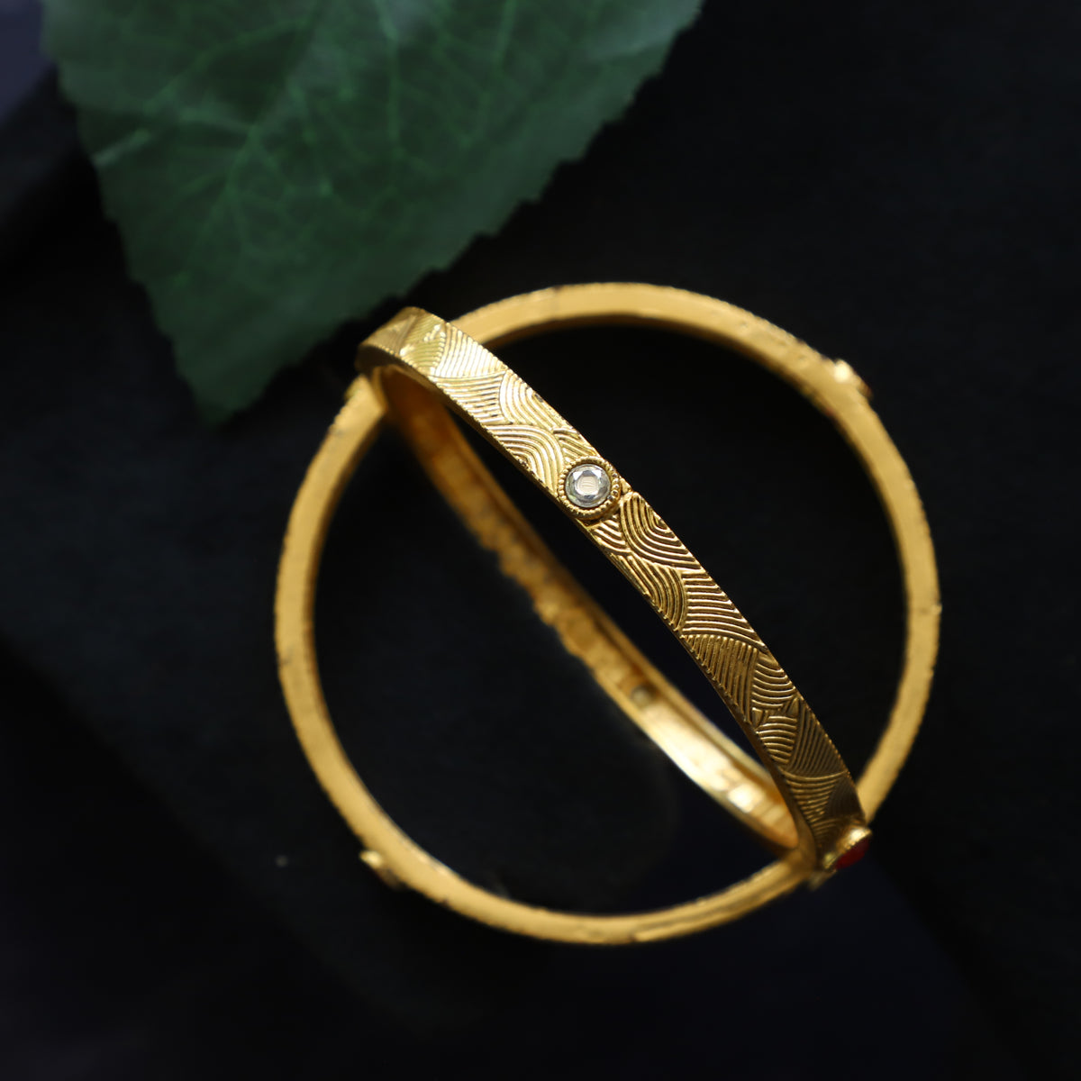 ANTIQUE PLAIN BANGLES