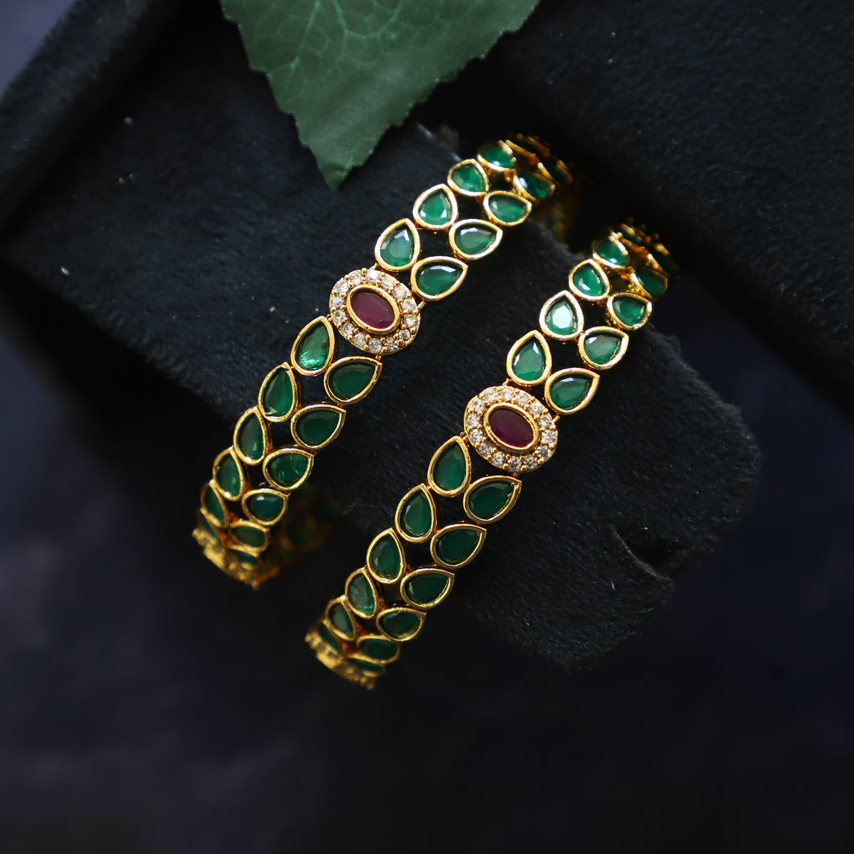 RUBI STONE BANGLES