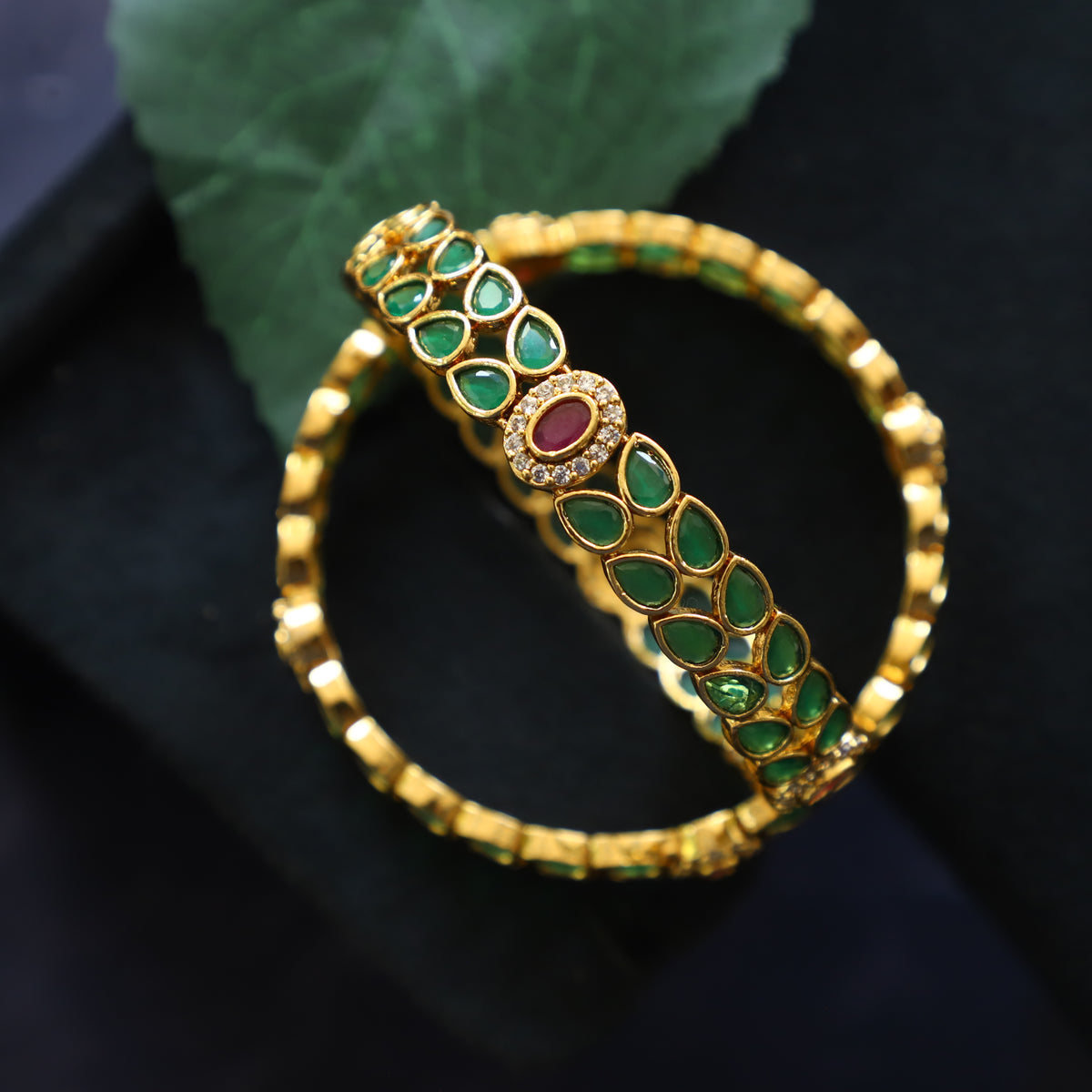 RUBI STONE BANGLES