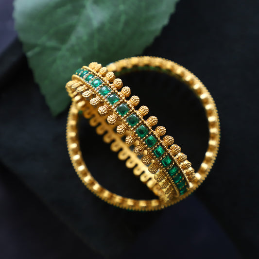 GREEN BANGLES