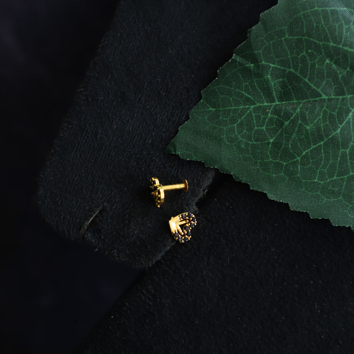 SAINT EARRING