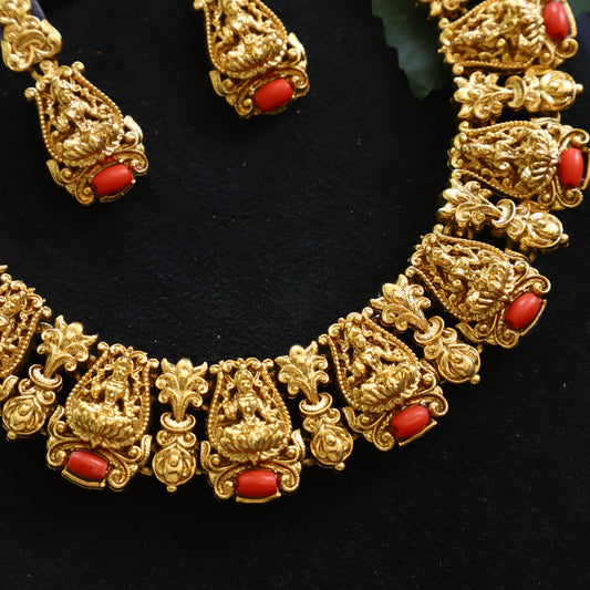 PAVALAM LAXMI NECKPIECE