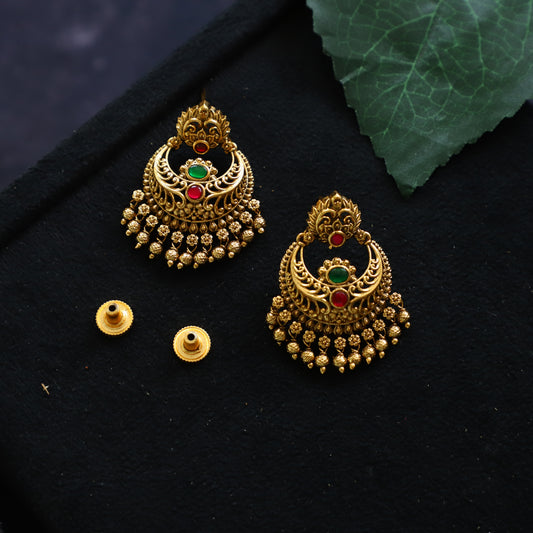 BEATRICE EARRING