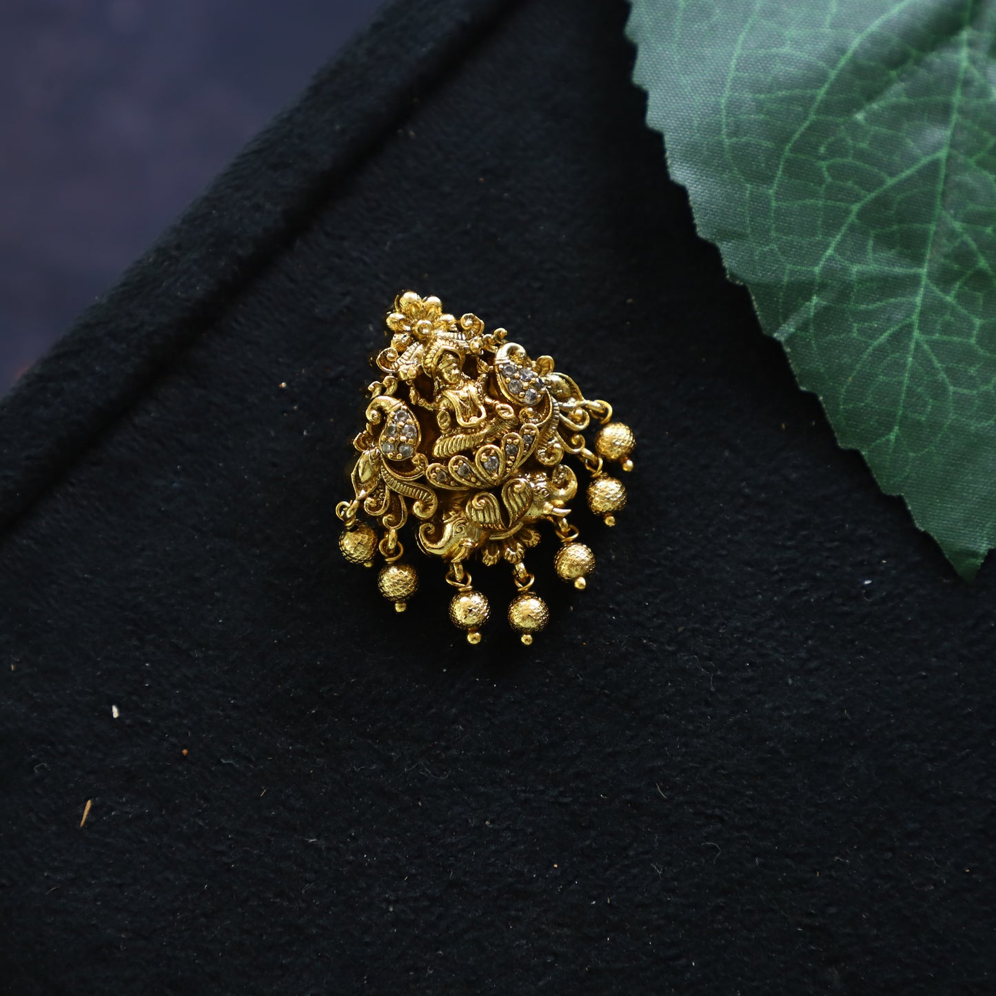 LAKSHMI PENDENT SET