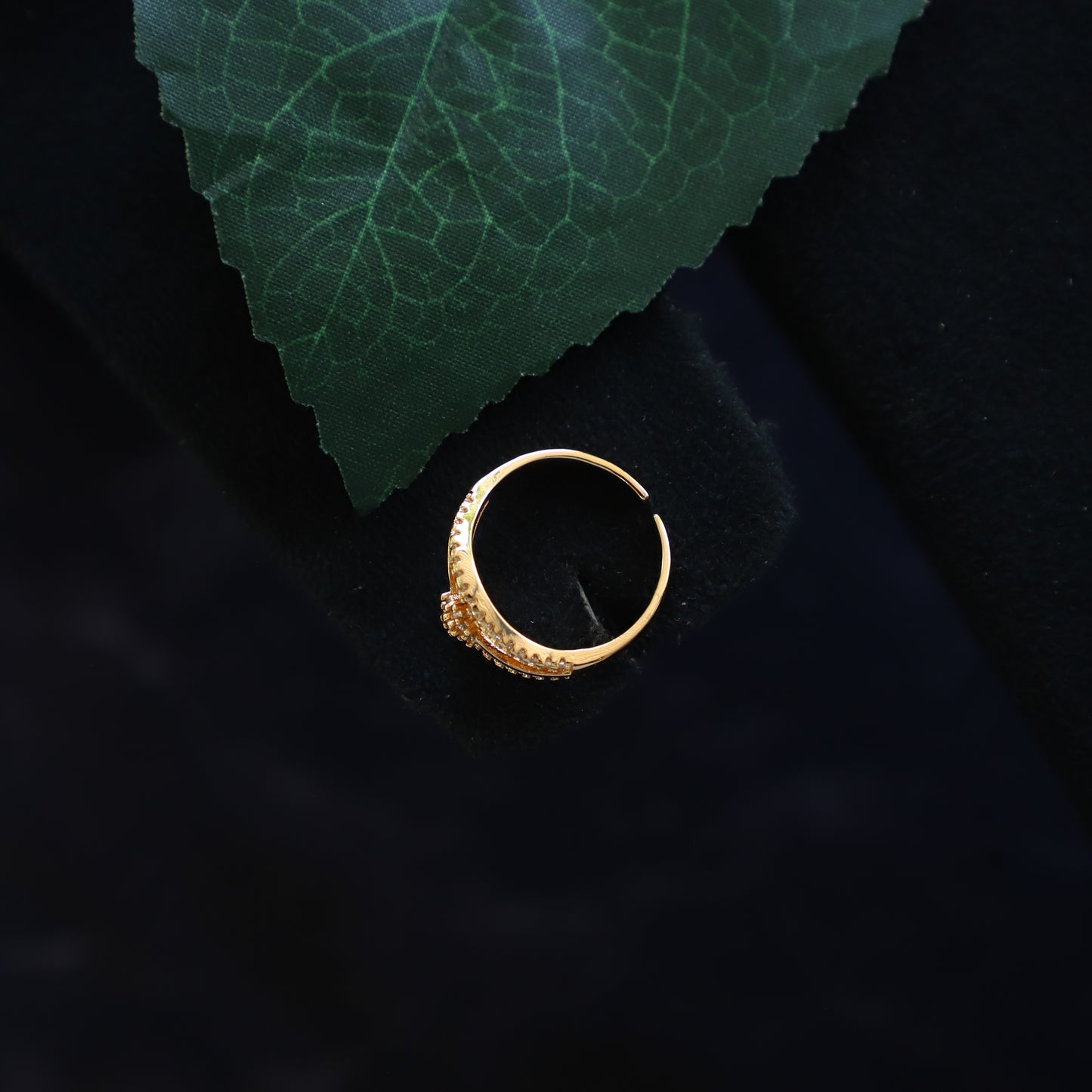 DIVIT RING