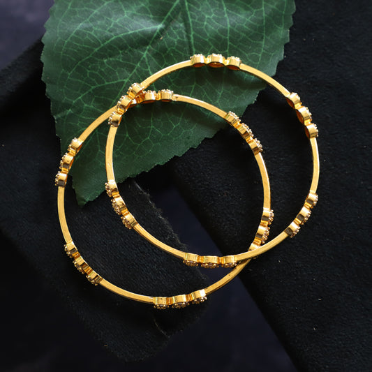 LYDIA BANGLE