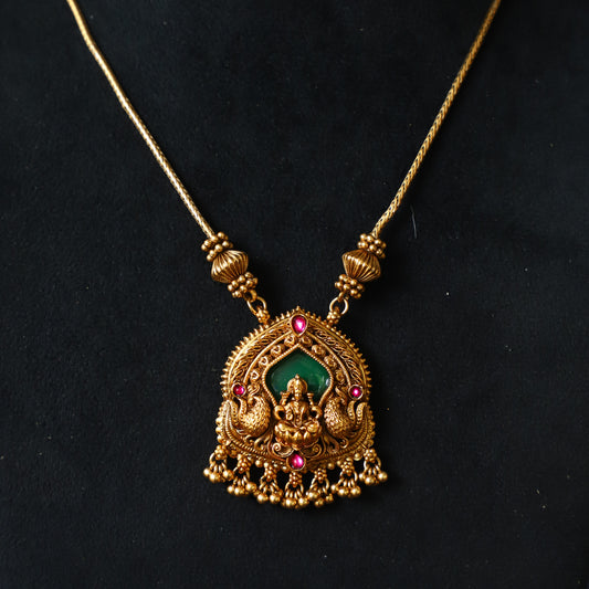 MAYA NECKPIECE
