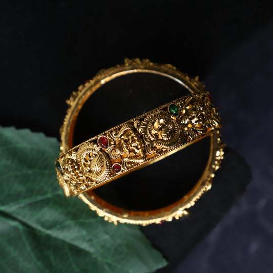 SYLAS BANGLE