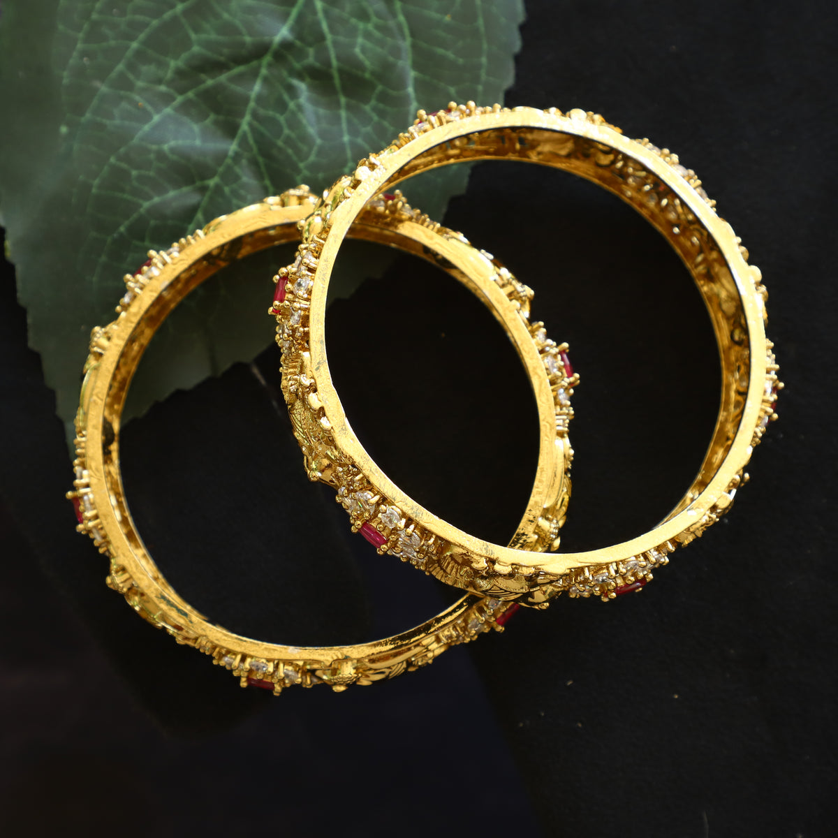 ALBAN BANGLE