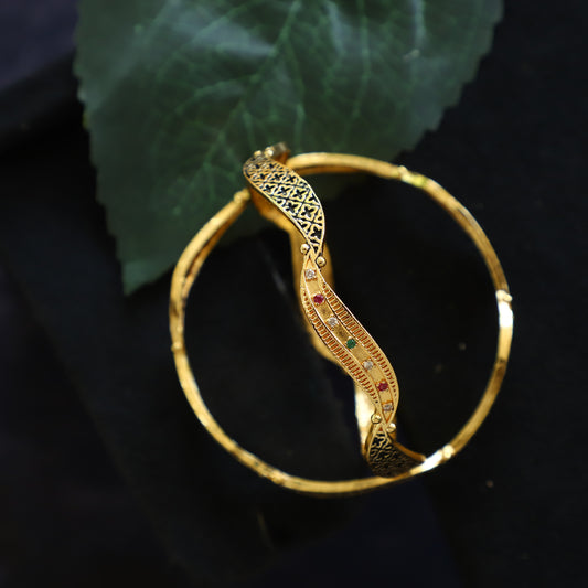 GODRIC BANGLE