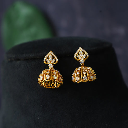 BELLA EARRING