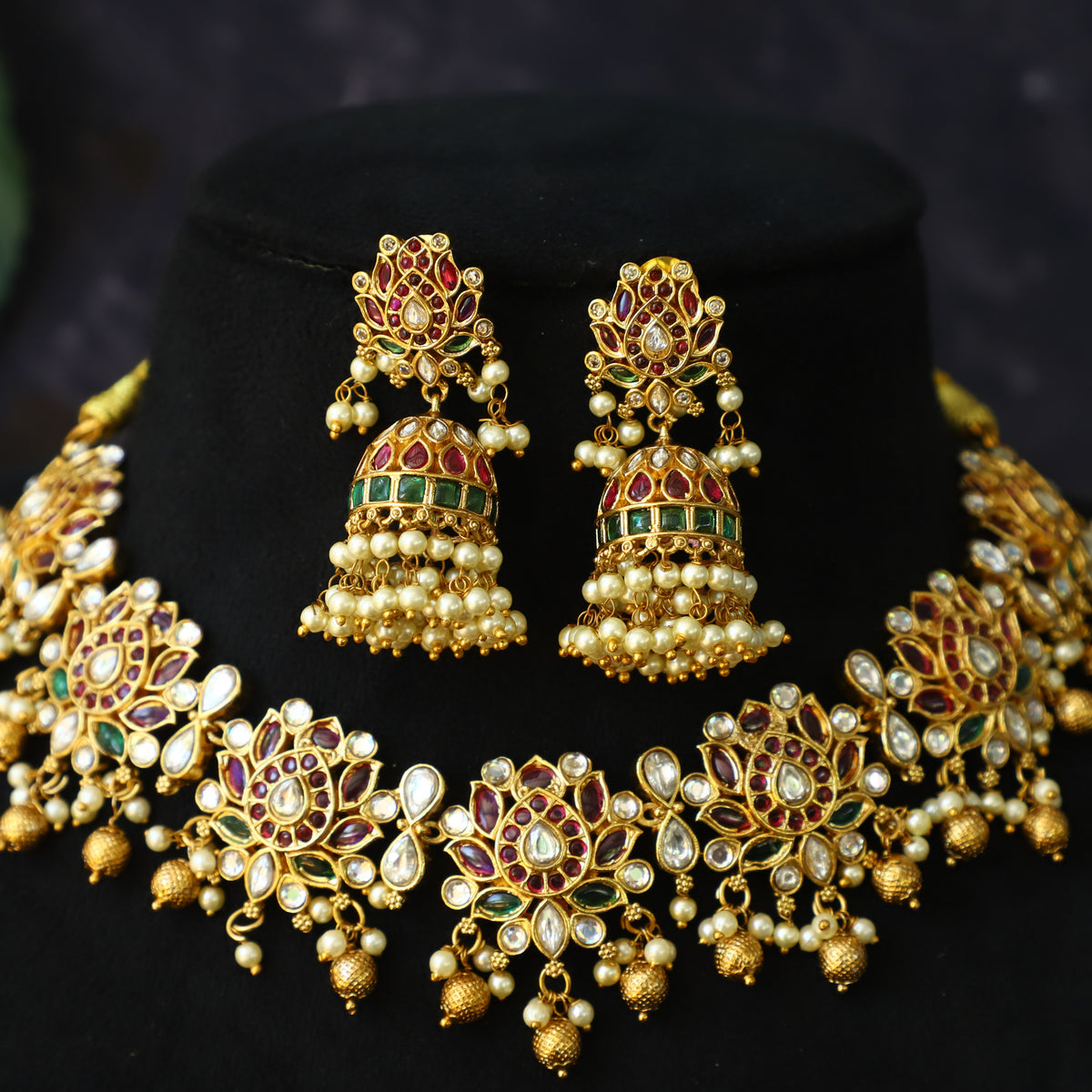 KAMAL NECKPIECE