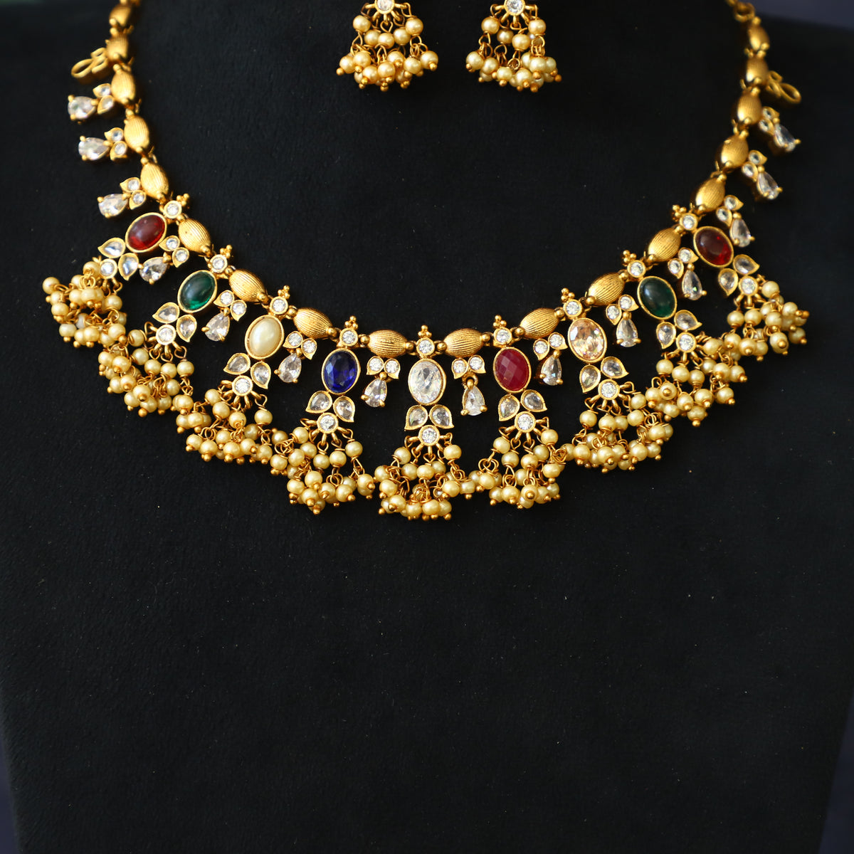 'NAVA' NECKPIECE