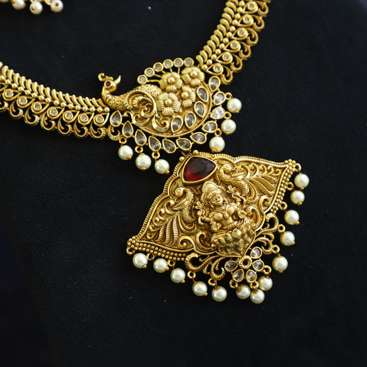 PEACOCK LAXI NECKPIECE