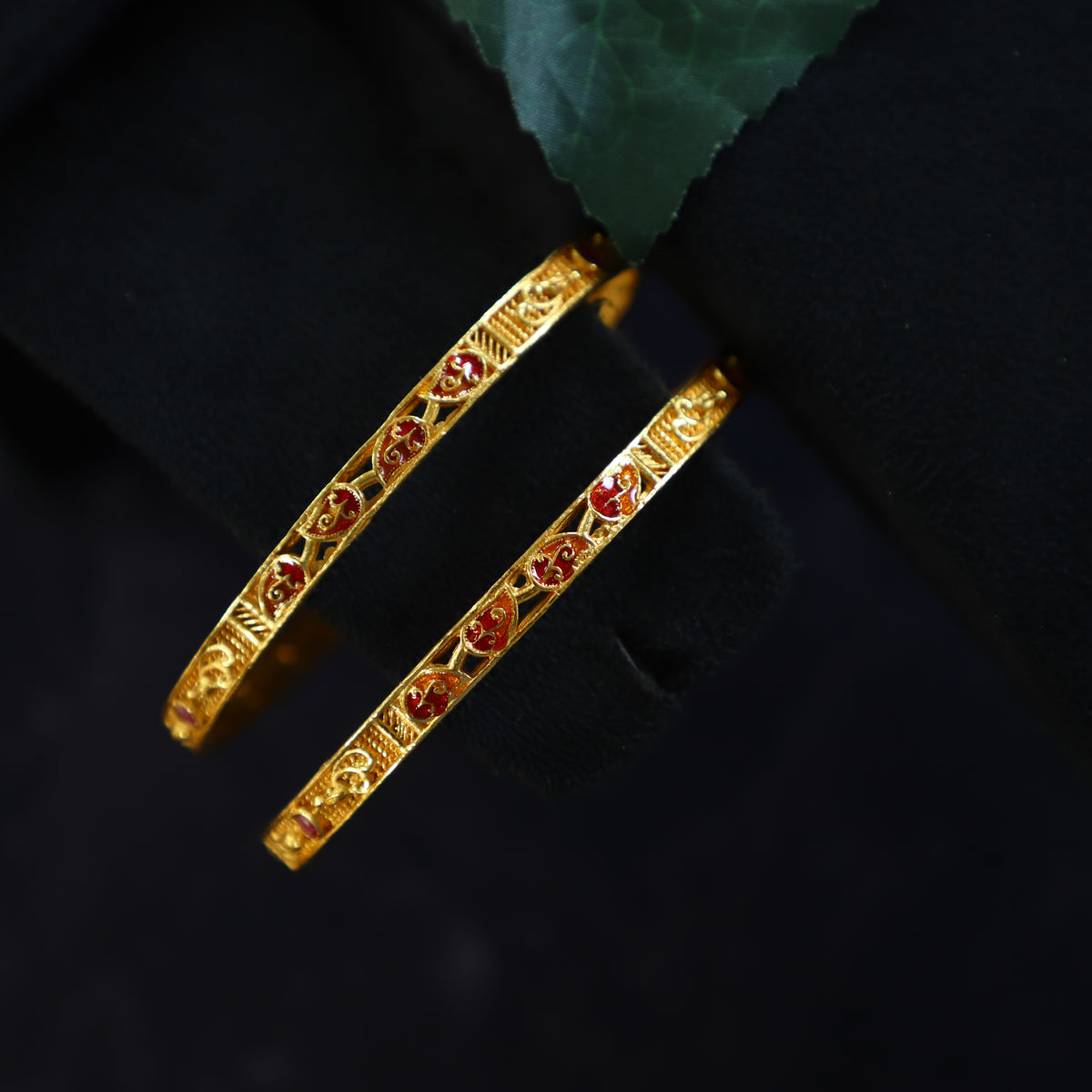 LIORA BANGLE