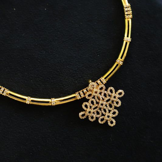 KOLAM NECKPIECE