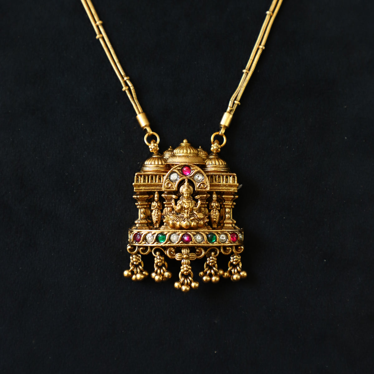 ESHANI NECKPIECE